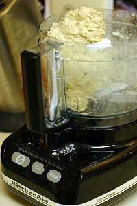 Mix up the dough for sandwich bread in a food processor
